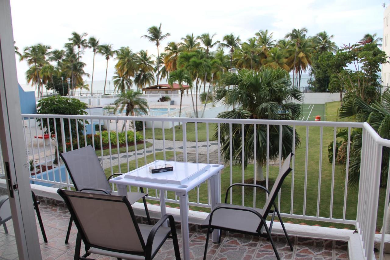 Hobie Oceanfront Apartment At Isla Verde San Juan Extérieur photo