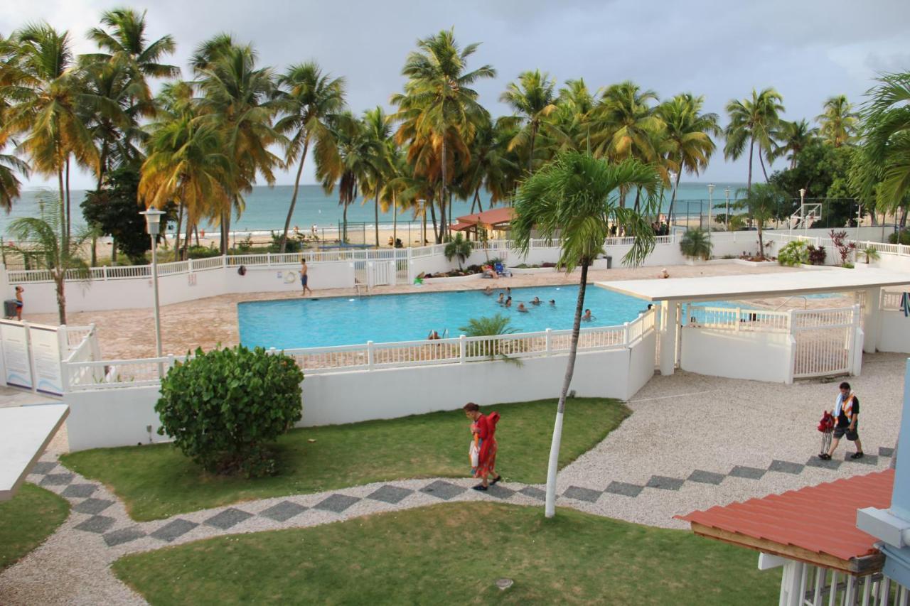 Hobie Oceanfront Apartment At Isla Verde San Juan Extérieur photo