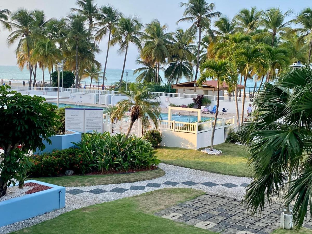 Hobie Oceanfront Apartment At Isla Verde San Juan Extérieur photo