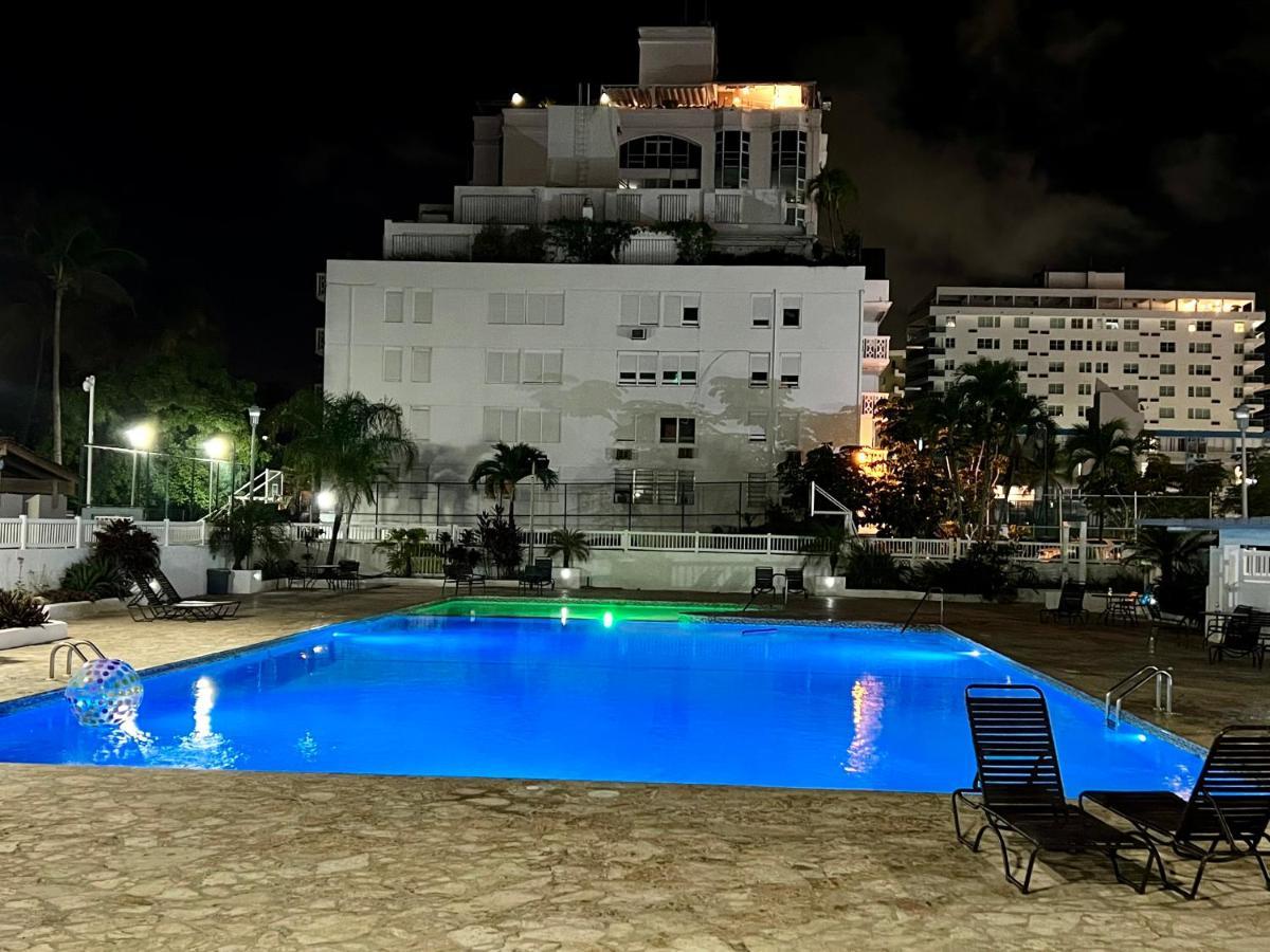 Hobie Oceanfront Apartment At Isla Verde San Juan Extérieur photo