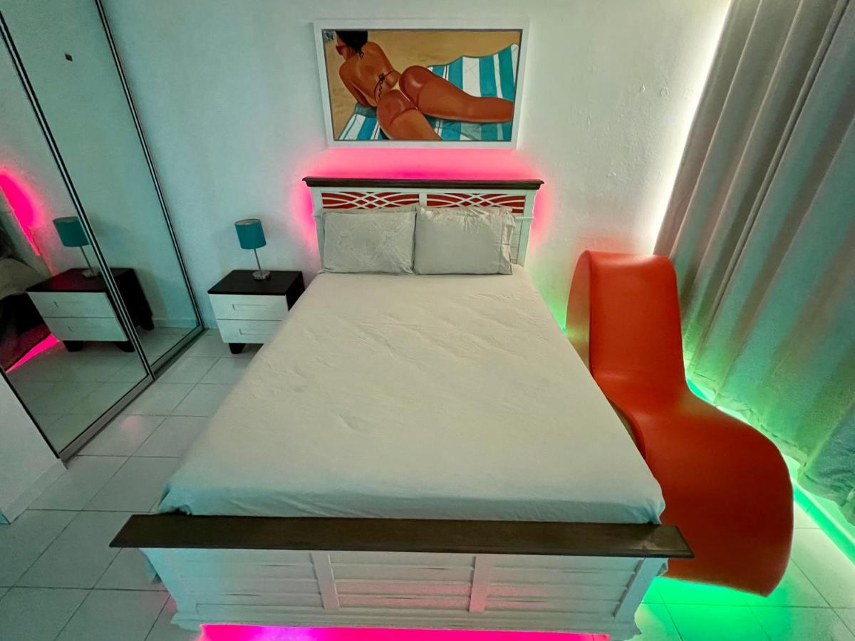 Hobie Oceanfront Apartment At Isla Verde San Juan Extérieur photo