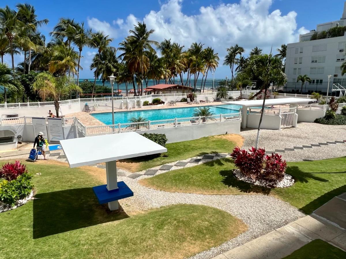 Hobie Oceanfront Apartment At Isla Verde San Juan Extérieur photo